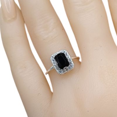 Anillo cuadro  cz negra con mini cz  #4.5 PLATA .925