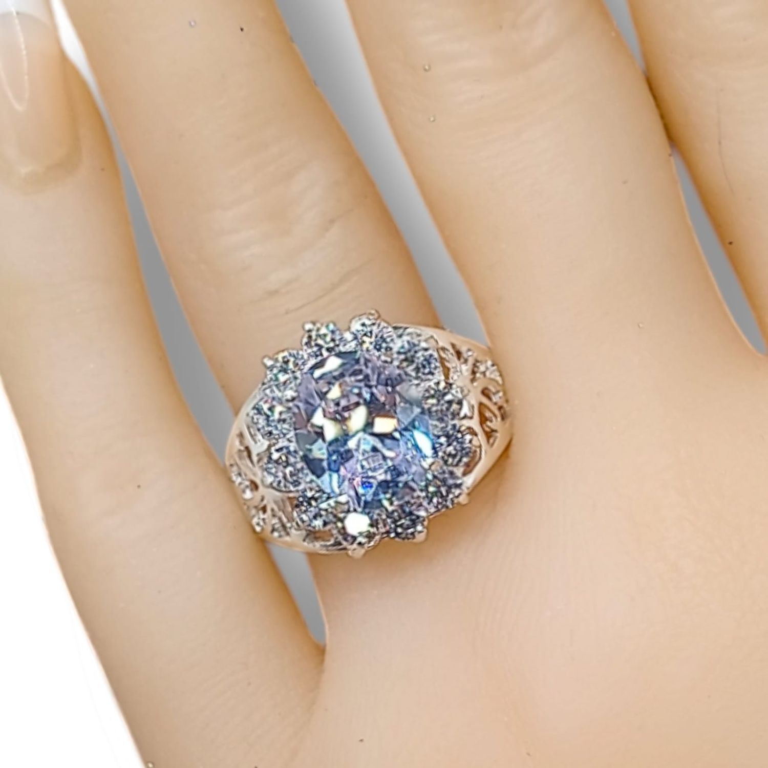 Anillo Roseta oval blanco PLATA .925