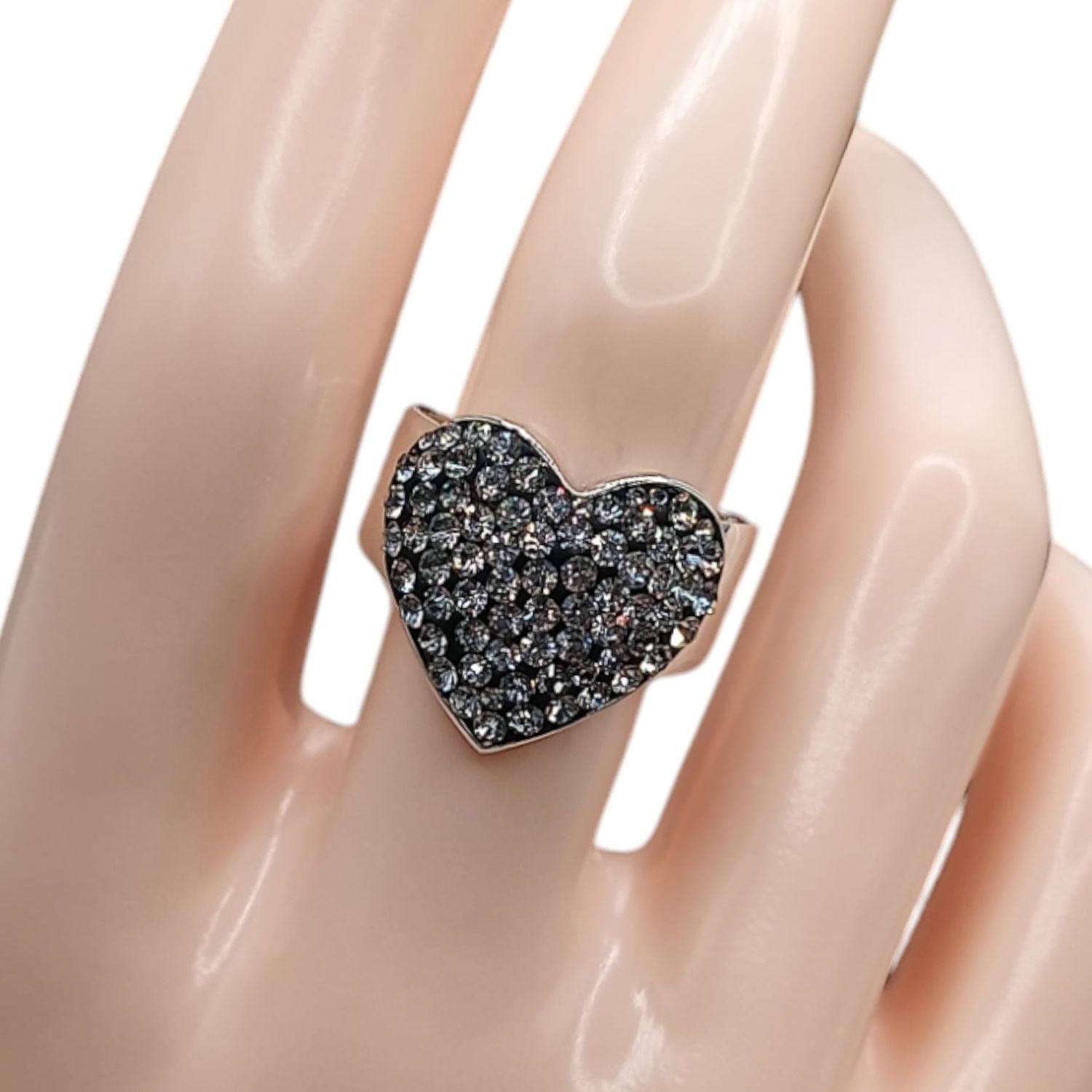 ANILLO CORAZON MULTIPIEDRA SW  COLOR PLATA