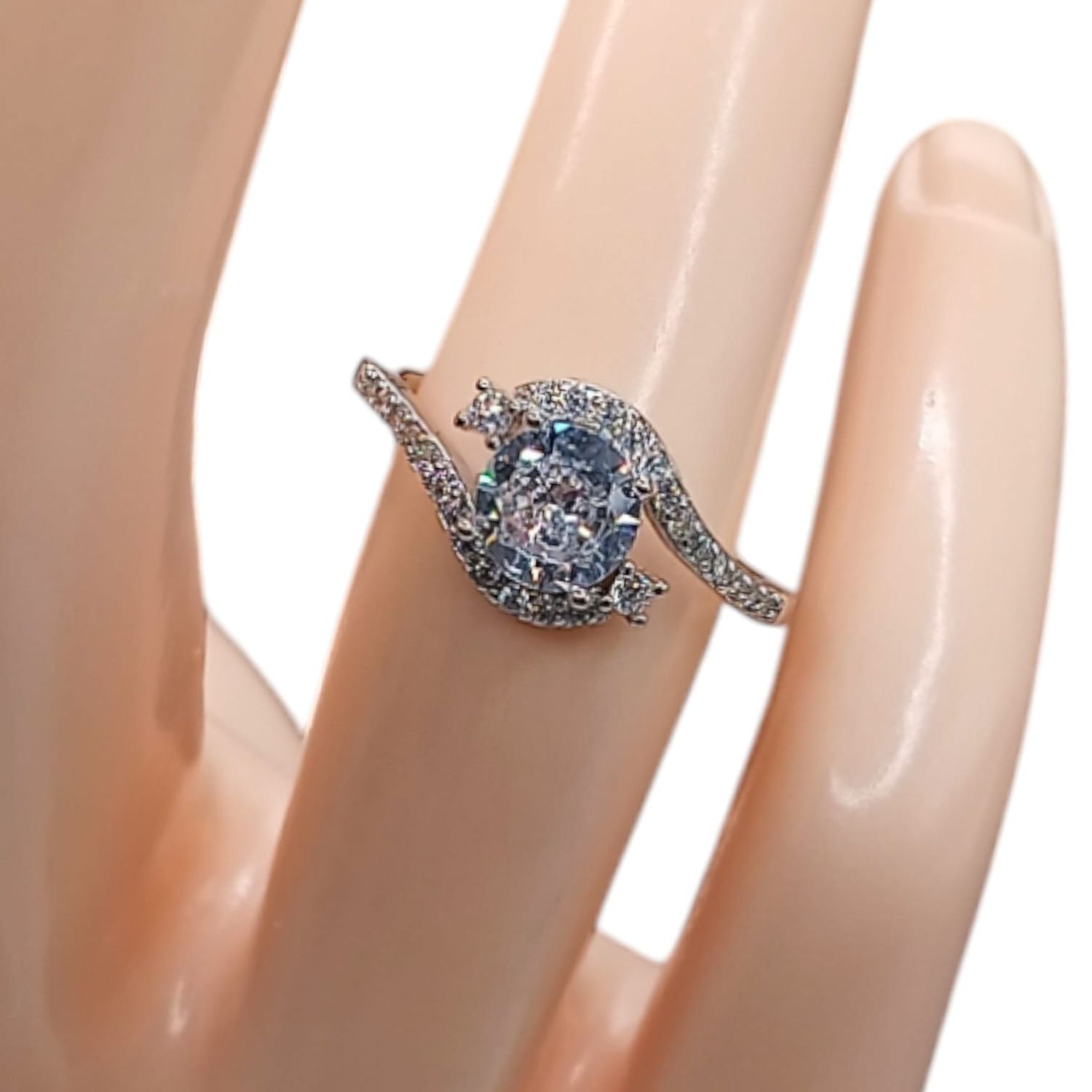 ANILLO SOLITARIO VARIAS MEDIDAS PLATA .925