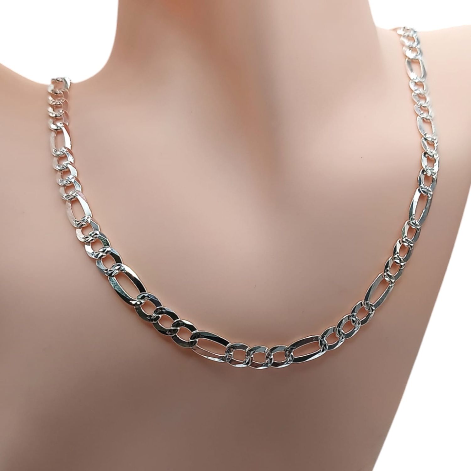Cadena Fígaro Diamantada Largo 26&quot; Ancho 7mm PLATA .925
