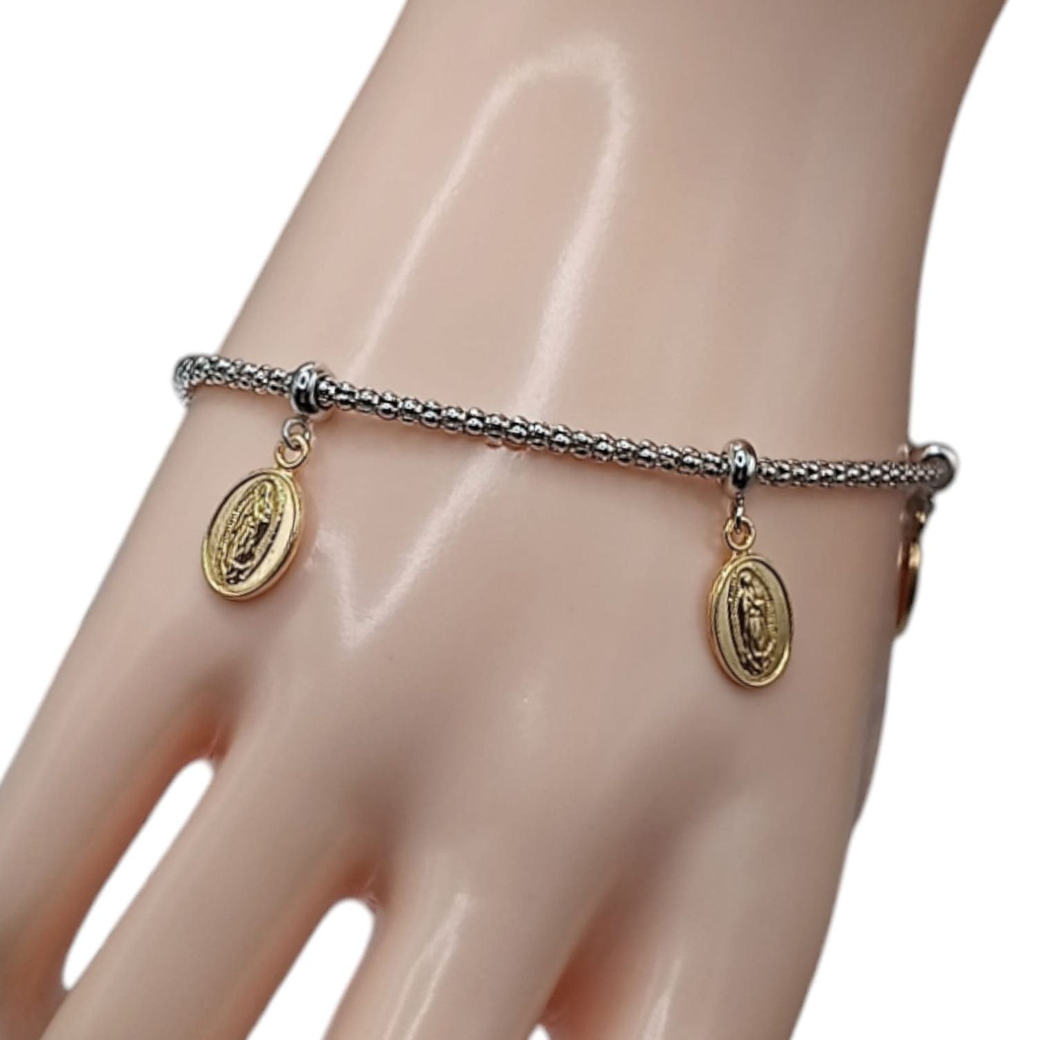 PULSERA DOS COLORES CON MEDALLA V DE GPE 7.5&quot; PLATA .925