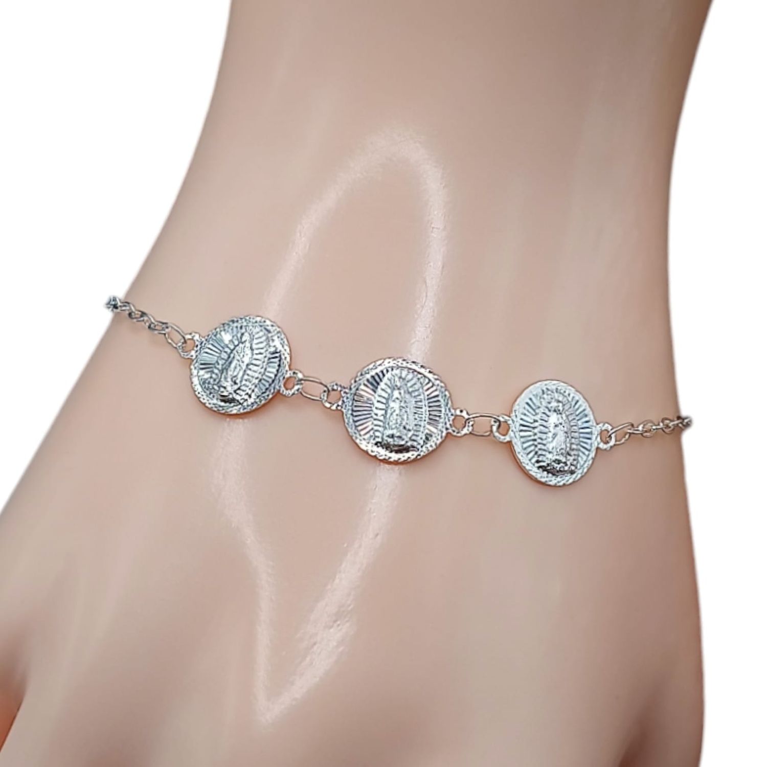 PULSERA CON MEDALLAS  V DE GPE AJUSTABLE DE 7&quot; A 7.5&quot; PLATA .925