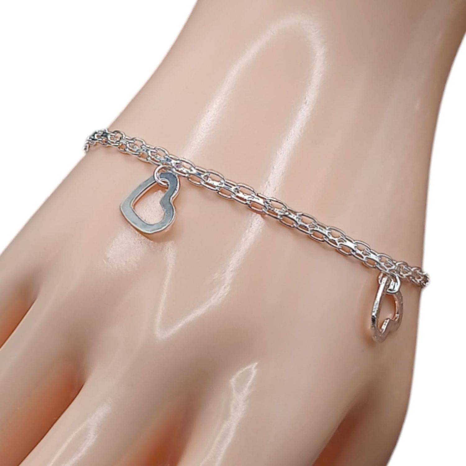 Pulsera bizmar Corazones de 3mm. de ancho. 7&quot; PLATA .925