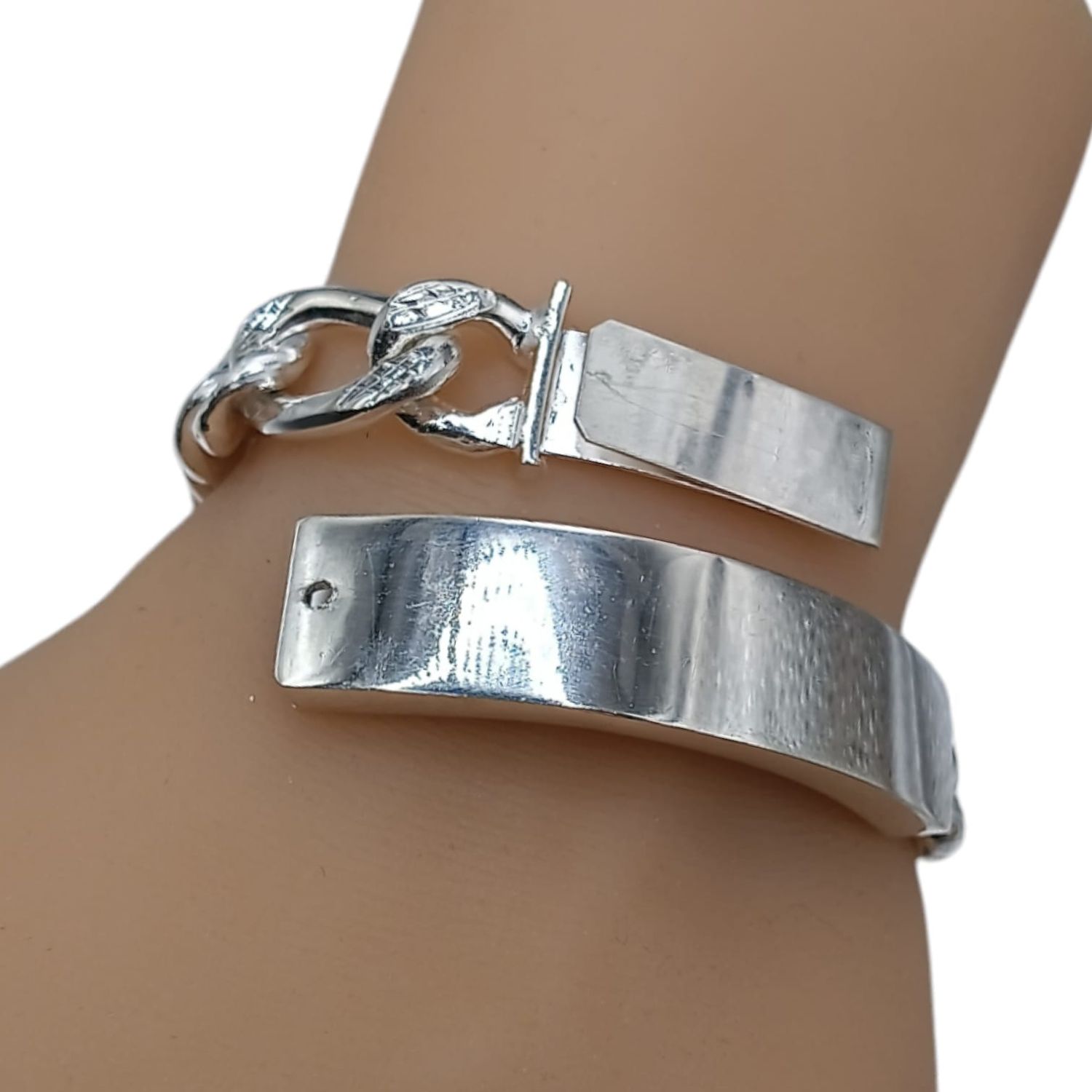 Pulsera  cubana diamantada. Hecha a mano de 12 mm. de ancho, 8&quot; de largo. PLATA .925