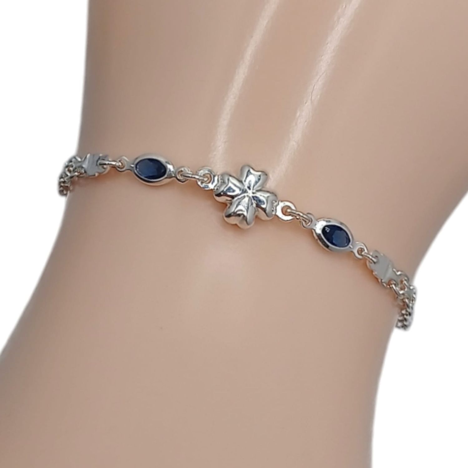 PULSERA CON TREBOL DE LA SUERTE CON CZ AZUL NAVY 7&quot; PLATA .925