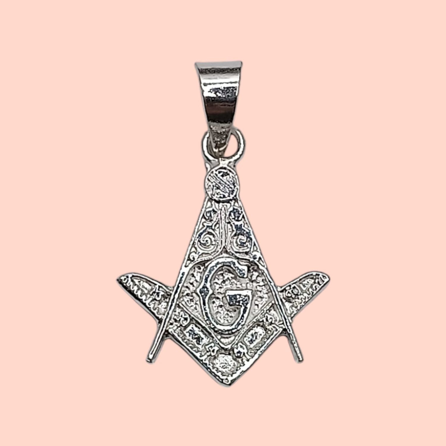 Dije liso Mazon. 2.5 cm. de largo. PLATA .925 OFERTA