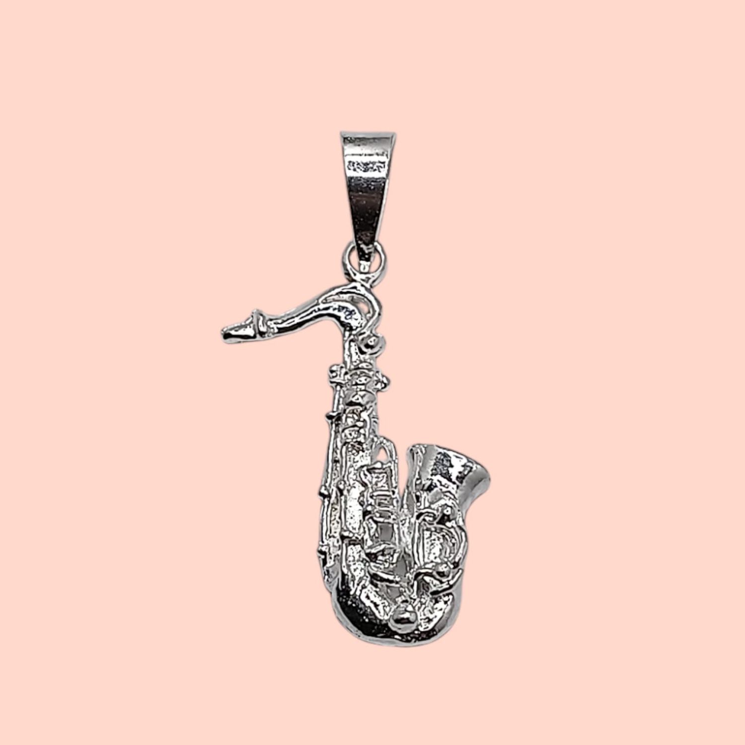 DIJE DE TROMPETA  3.5 CM LARGO TOTAL PLATA .925