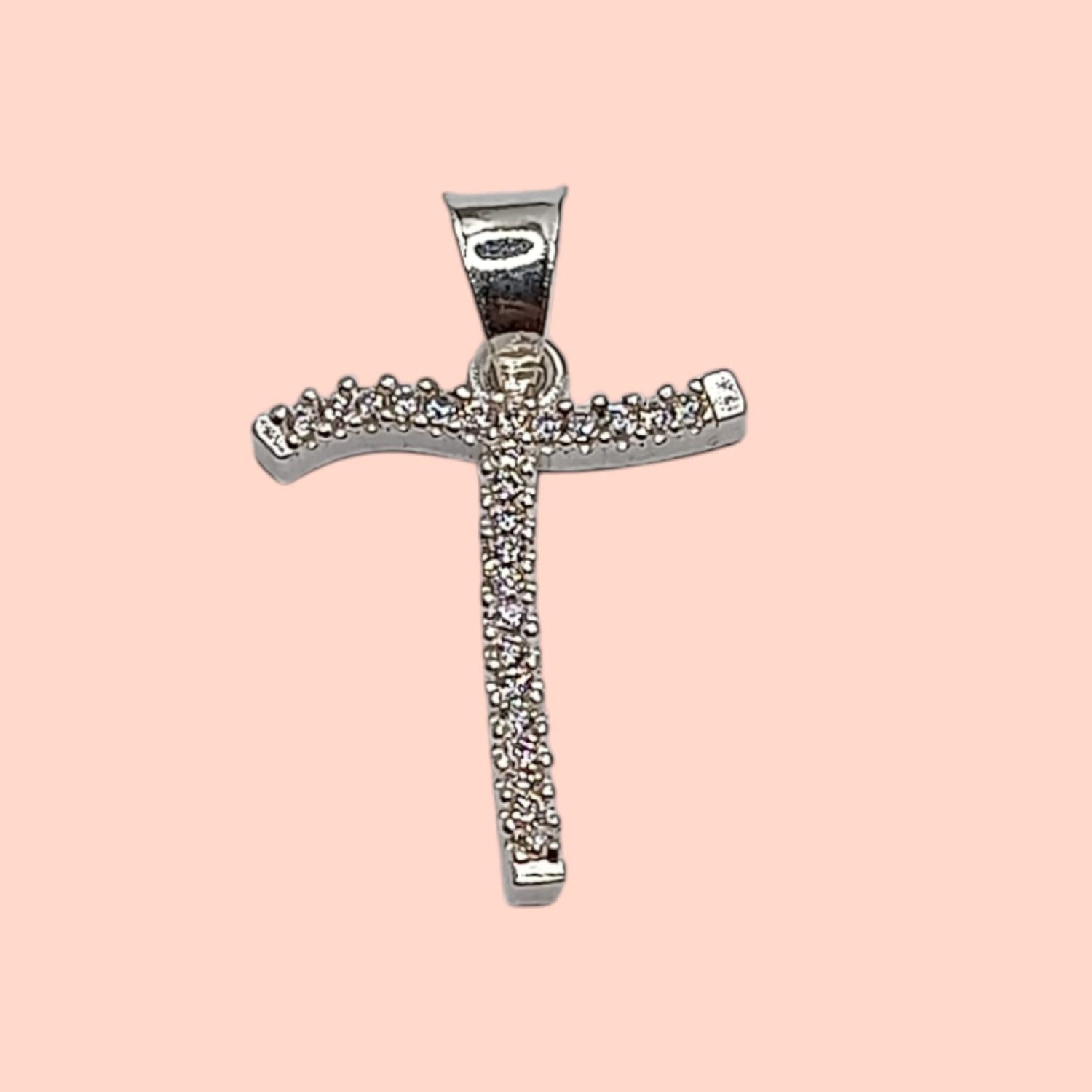 Dije letra T con circonias. 2 cm. de largo. PLATA .925
