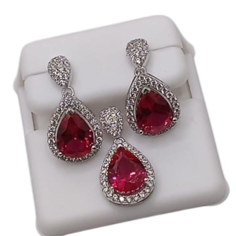 JUEGO DE ARETE BROCHE MARIPOSA  Y DIJE GOTA CZ ROJA, PLATA .925