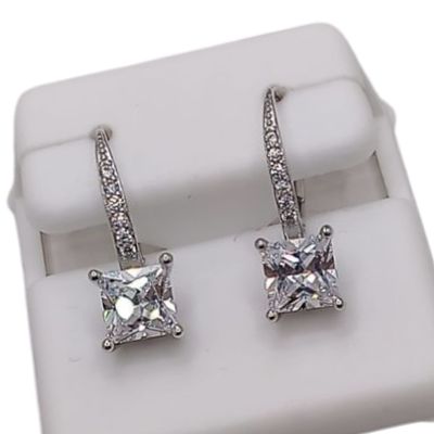 ARETE CON CZ CUADRADA Y MINI CZ, 2 CM, PLATA .925