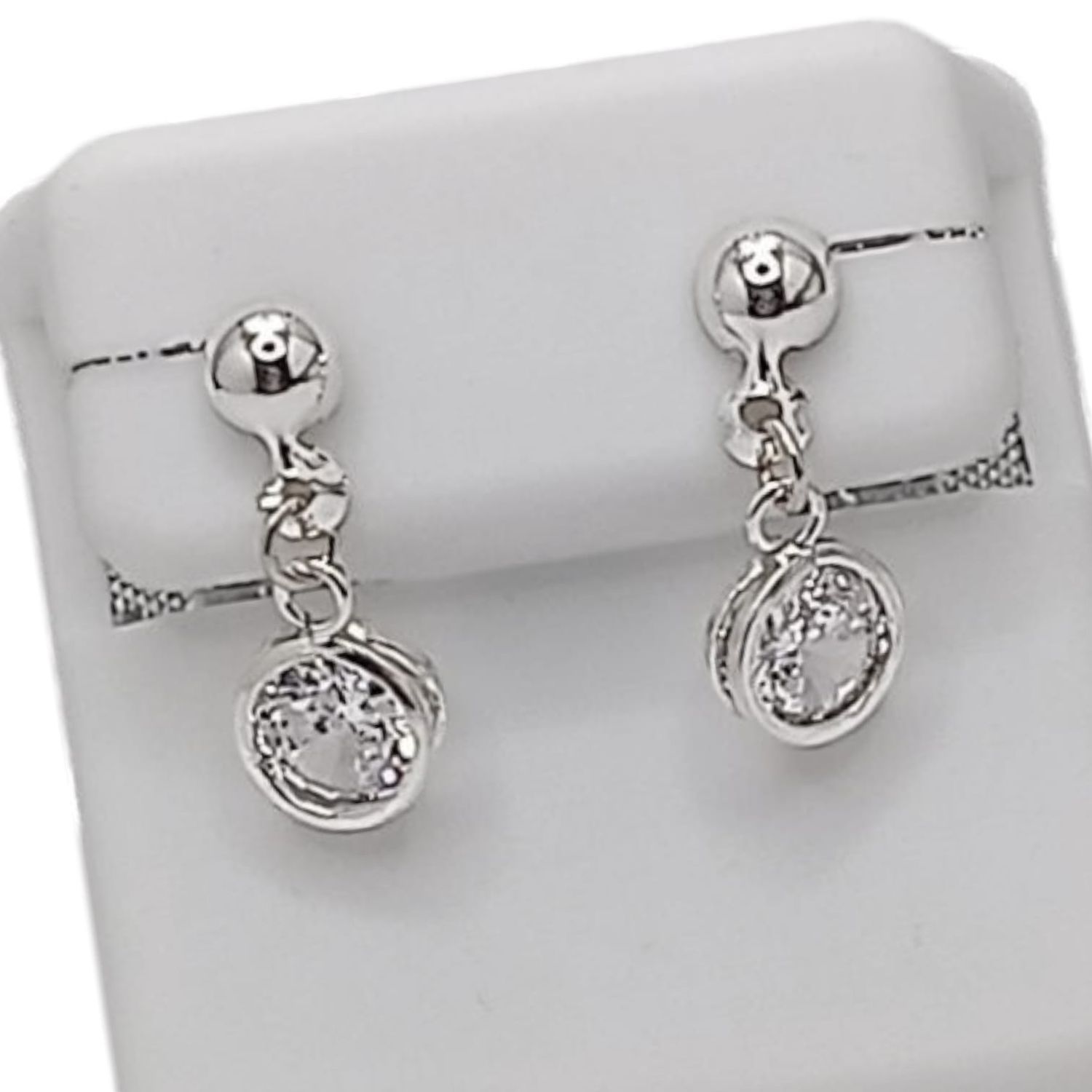 ARETE CIRCULO CON CZ BCA  PLATA .925