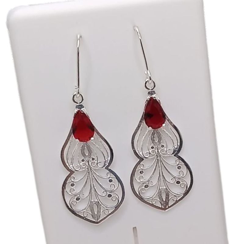 ARETE LARGO CON CZ ROJA 5 CM PLATA .925