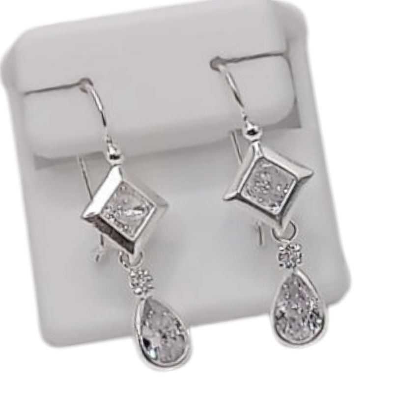ARETE CUADRO CON GOTA CZ BLANCO 3.5 CM PLATA .925