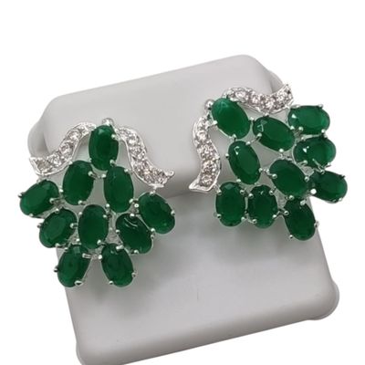 ARETE RACIMO DE CZ COLOR  ESMERALDA VERDE PLATA .925