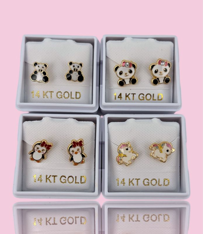 Paquete Broquel en oro 14K. 4 Piezas