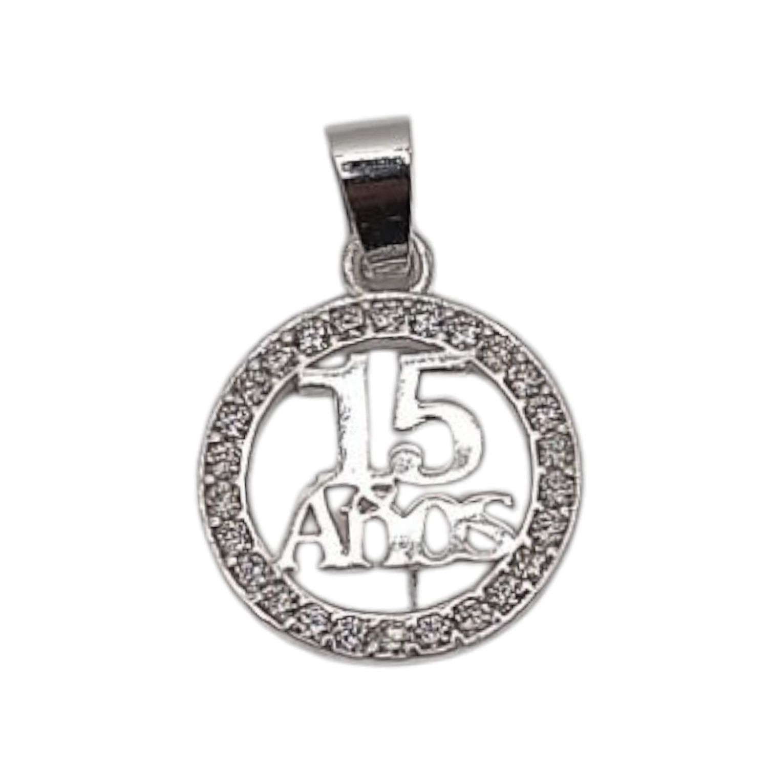 Dije 15 Años con micropave. 1.5cm. de diametro PLATA .925