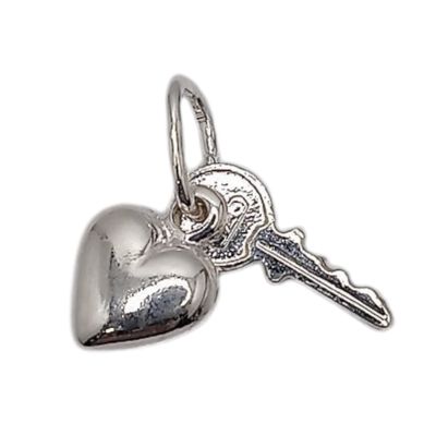DIJE CORAZON CON LLAVE 1.5 CM PLATA .925