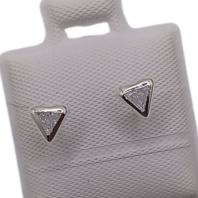 BROQUEL TRIANGULO CZ BLANCA PLATA .925