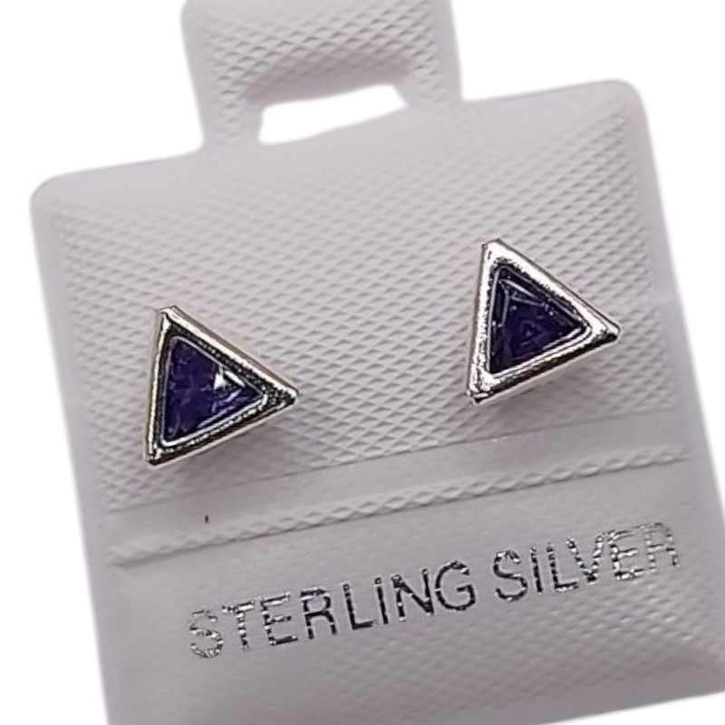 BROQUEL TRIANGULO CZ MORADO  PLATA .925