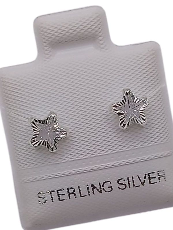 BROQUEL ESTRELLA BISEL DIAMANTADO, CZ BLANCA, PLATA .925