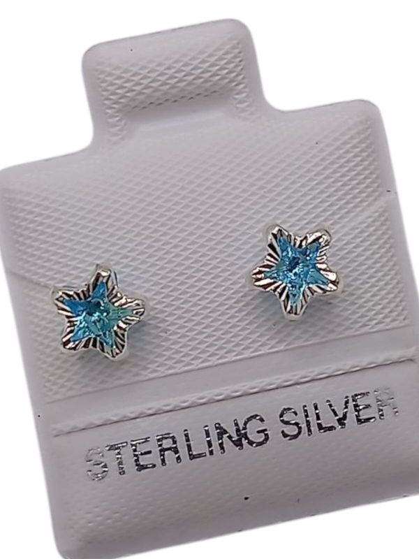 BROQUEL ESTRELLA BISEL DIAMANTADO CZ AZUL, PLATA .925