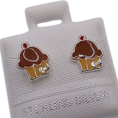 BROQUEL CUPCAKE ESMALTADO CHOCOLATE, BROCHE BOLITA, PLATA .925