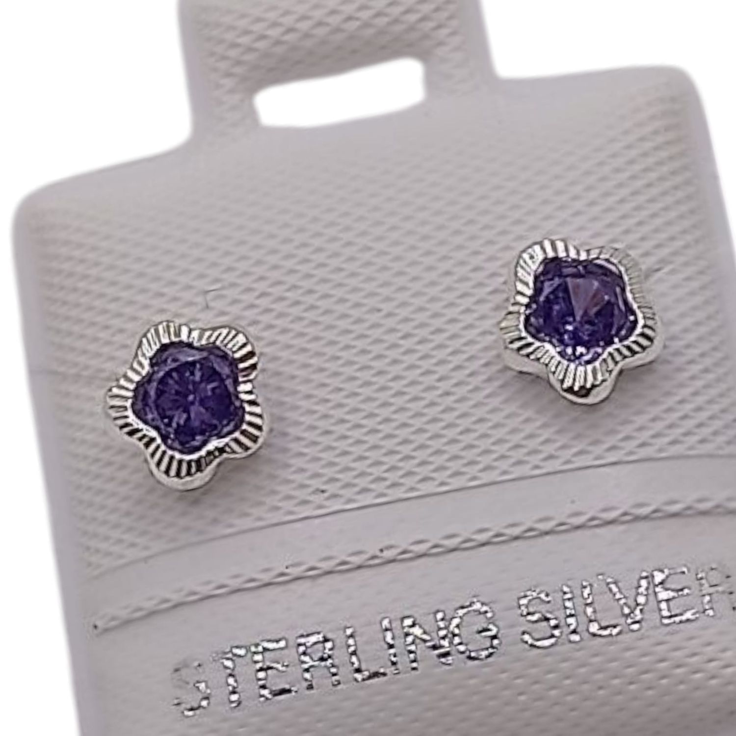 BROQUEL FLOR CON BISEL DIAMANTADO CZ LILA, BROCHE BOLITA PLATA .925