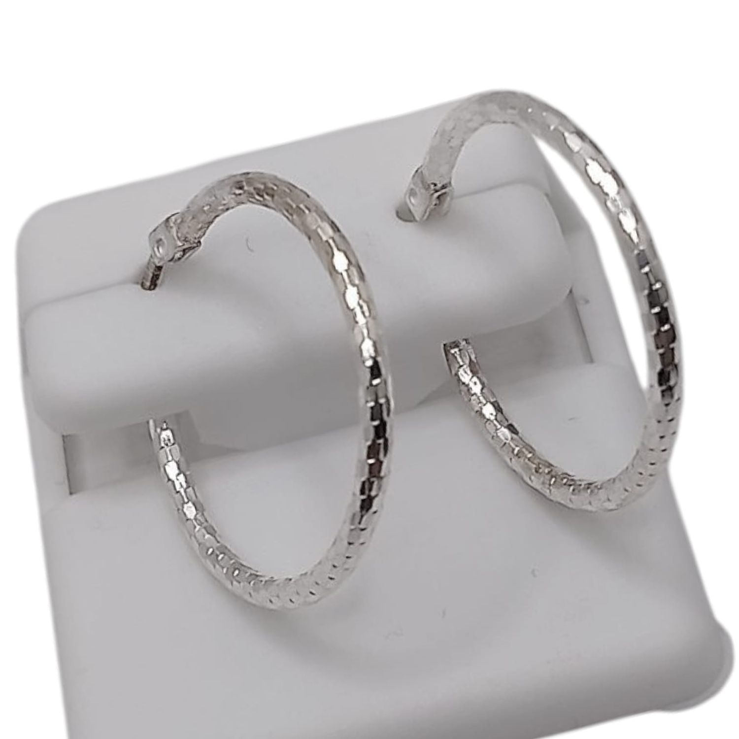 ARRACADA FANCY DIAMANTADA  2.5 CM, PLATA .925