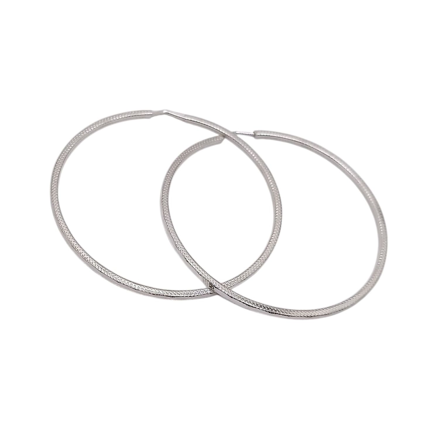 ARRACADA DIAMANTADA / GRABADA 6.5 CM, PLATA .925