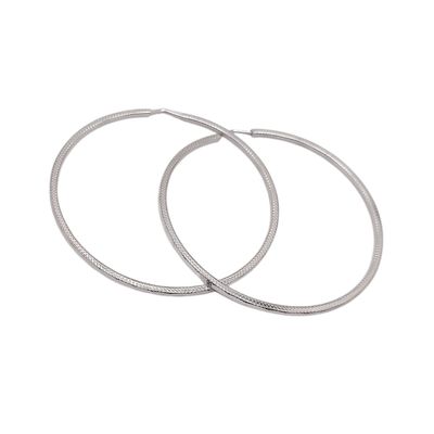 ARRACADA DIAMANTADA / GRABADA 6.5 CM, PLATA .925