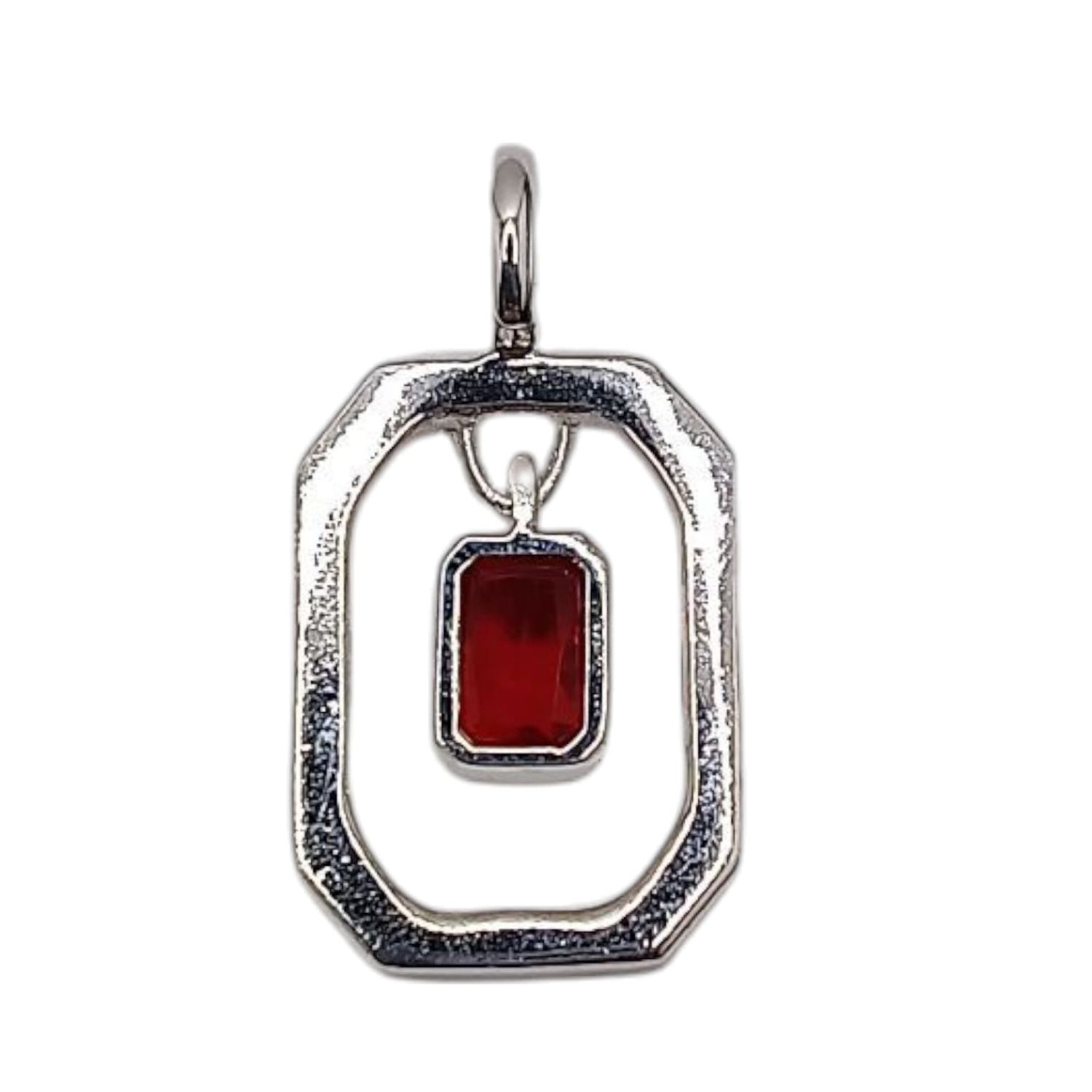DIJE CUADRO 2 CM  CON CZ ROJA PLATA .925