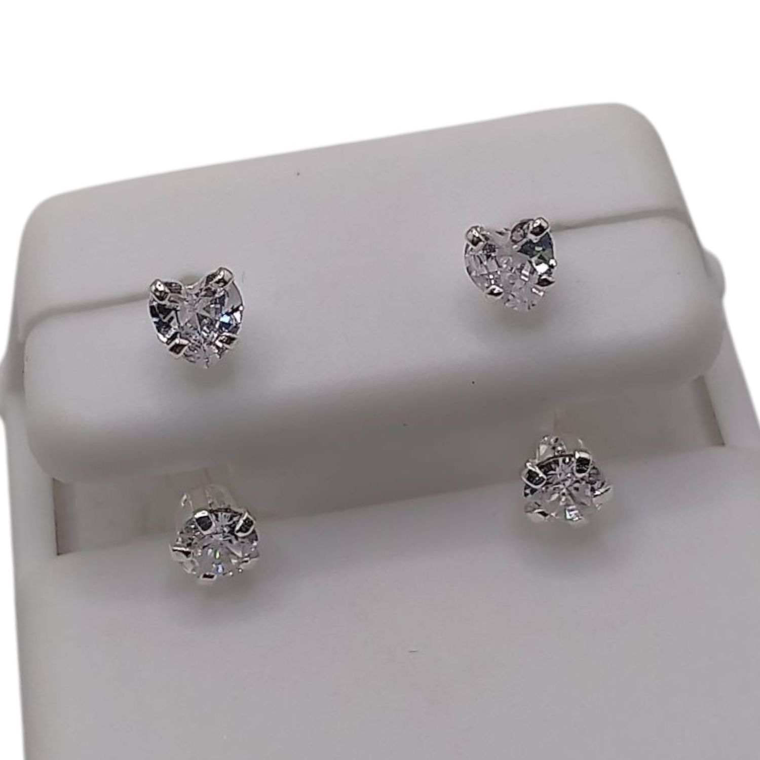 BROQUEL CURVO CORAZON CZ BCA, PLATA .925