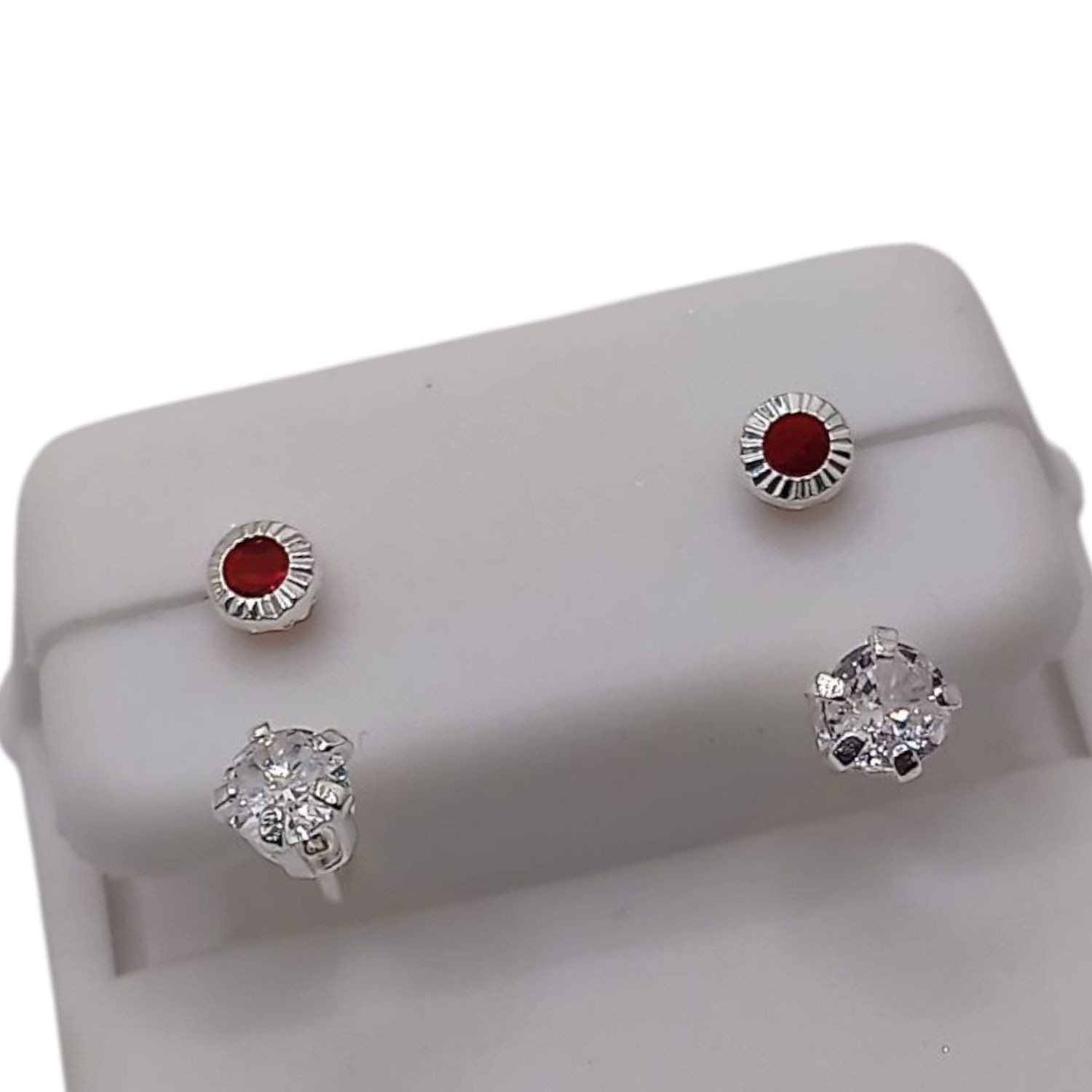BROQUEL CURVO CA ROJA CON BISEL DIAMANTADO, PLATA .925