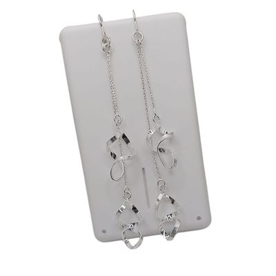 Arete largo de 9 cm. PLATA .925