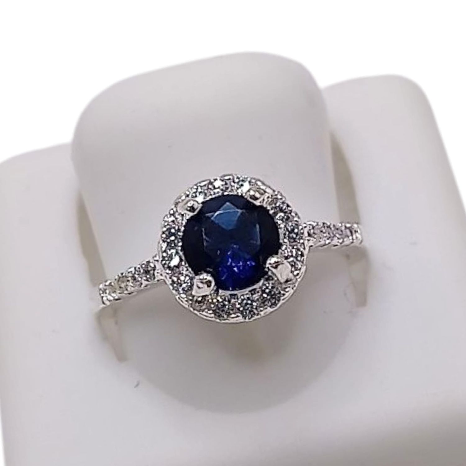 ANILLO ROSETA FANCY CZ AZUL MARINO, # 5.5 PLATA .925