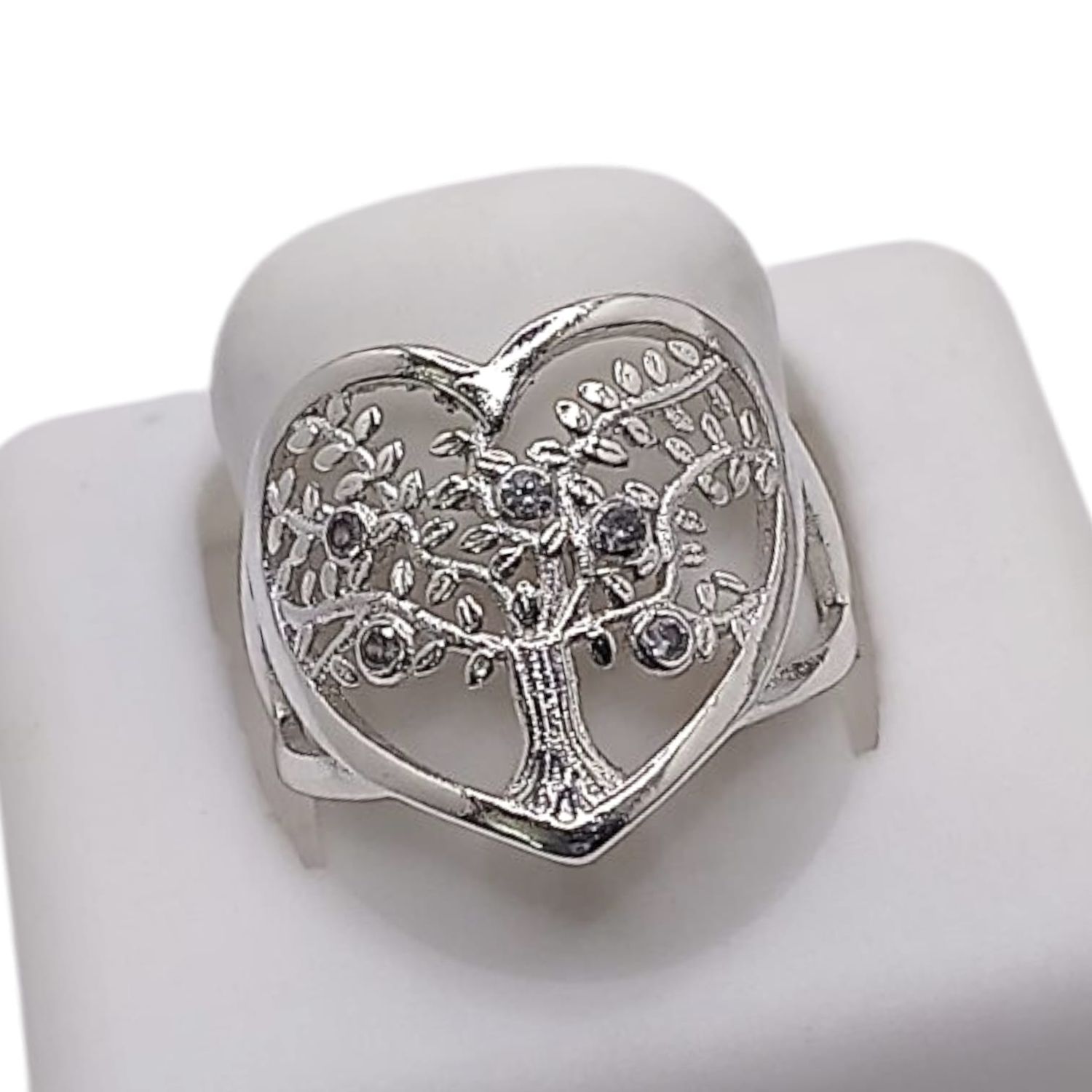 ANILLO CORAZON CON ARBOL MEDIDA #5.5 PLATA .925