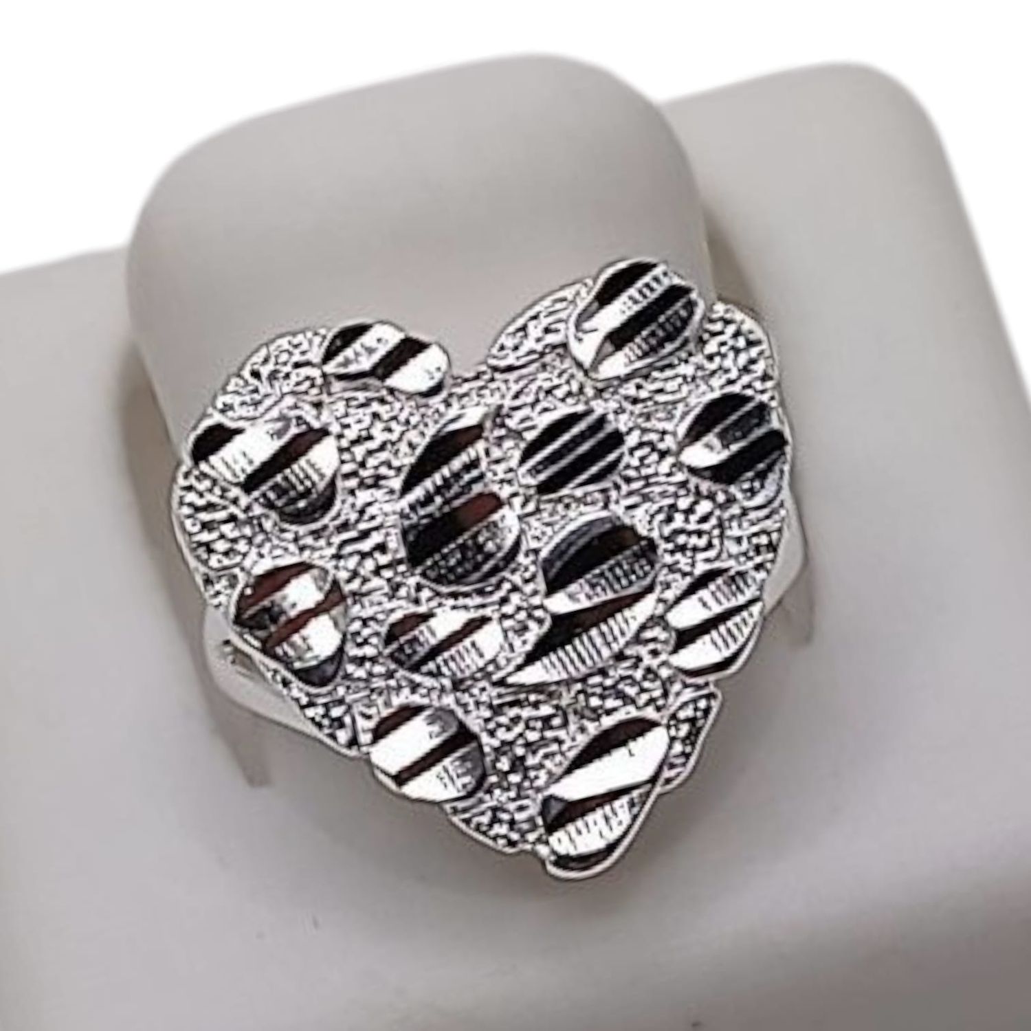 ANILLO CORAZON BARROCO GDE, # 6 PLATA .925