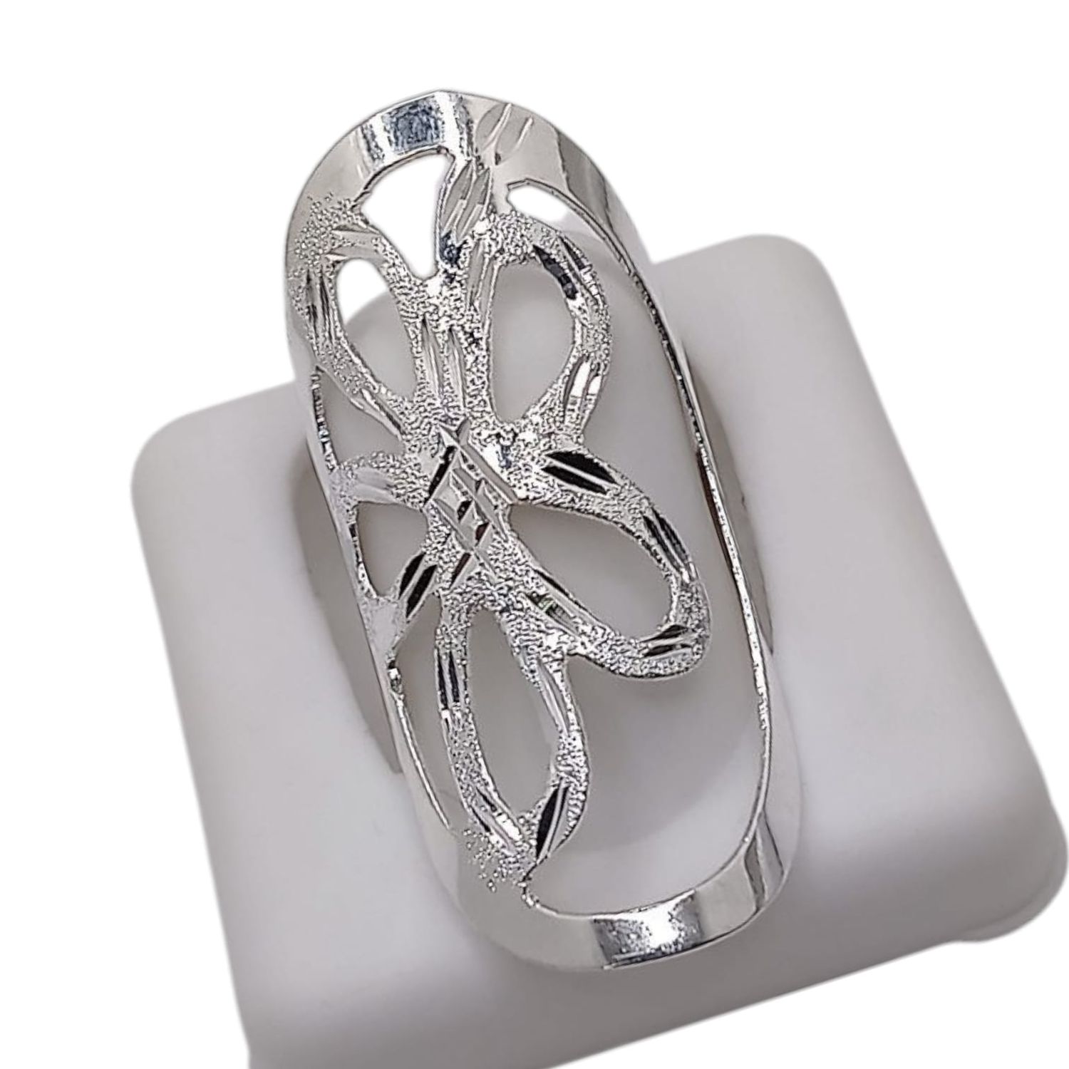 ANILLO FLOR DIAMANTADA Y CALADO # 6 PLATA .925