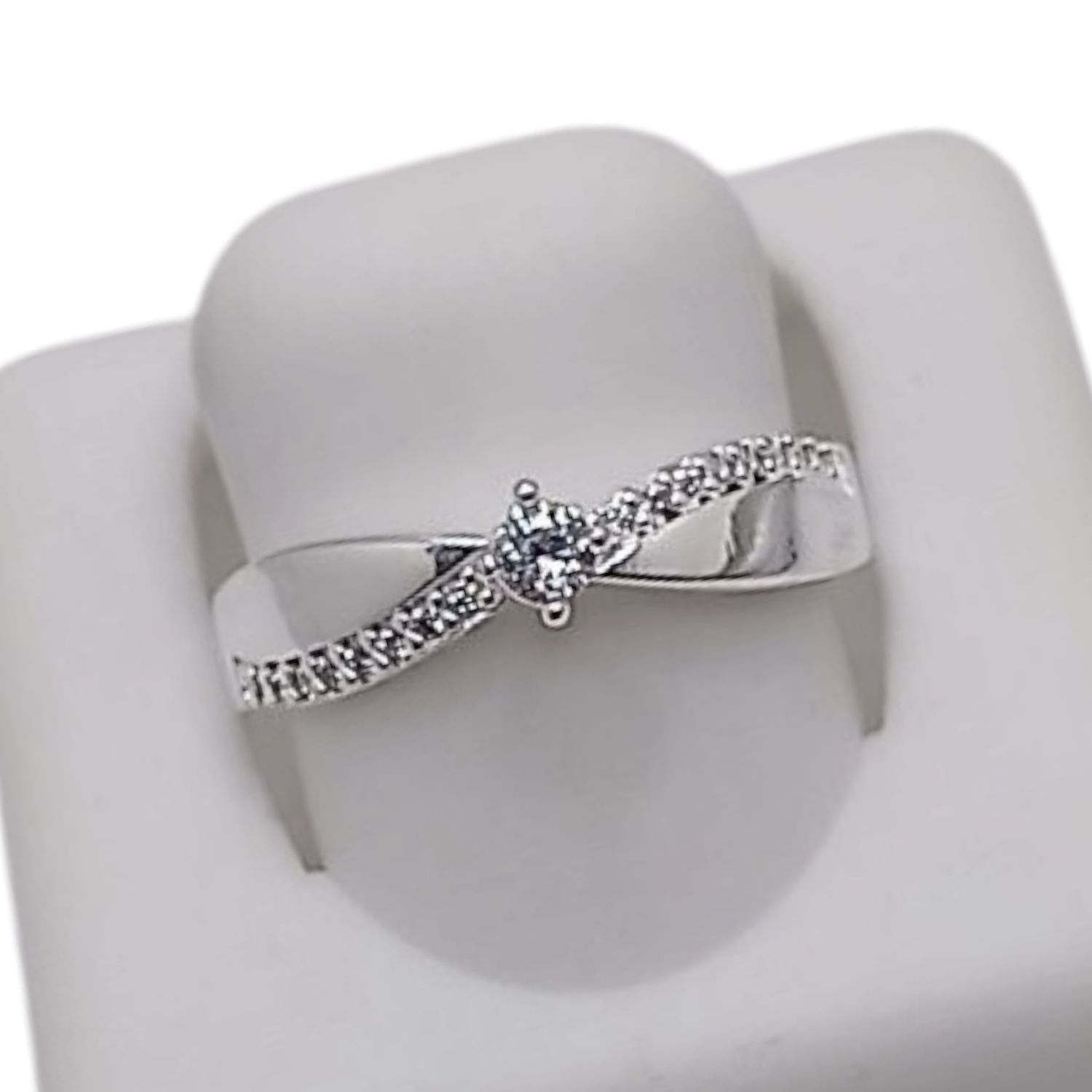 ANILLO SOLITARIO CON MINI CZ VARIAS MEDIDAS
