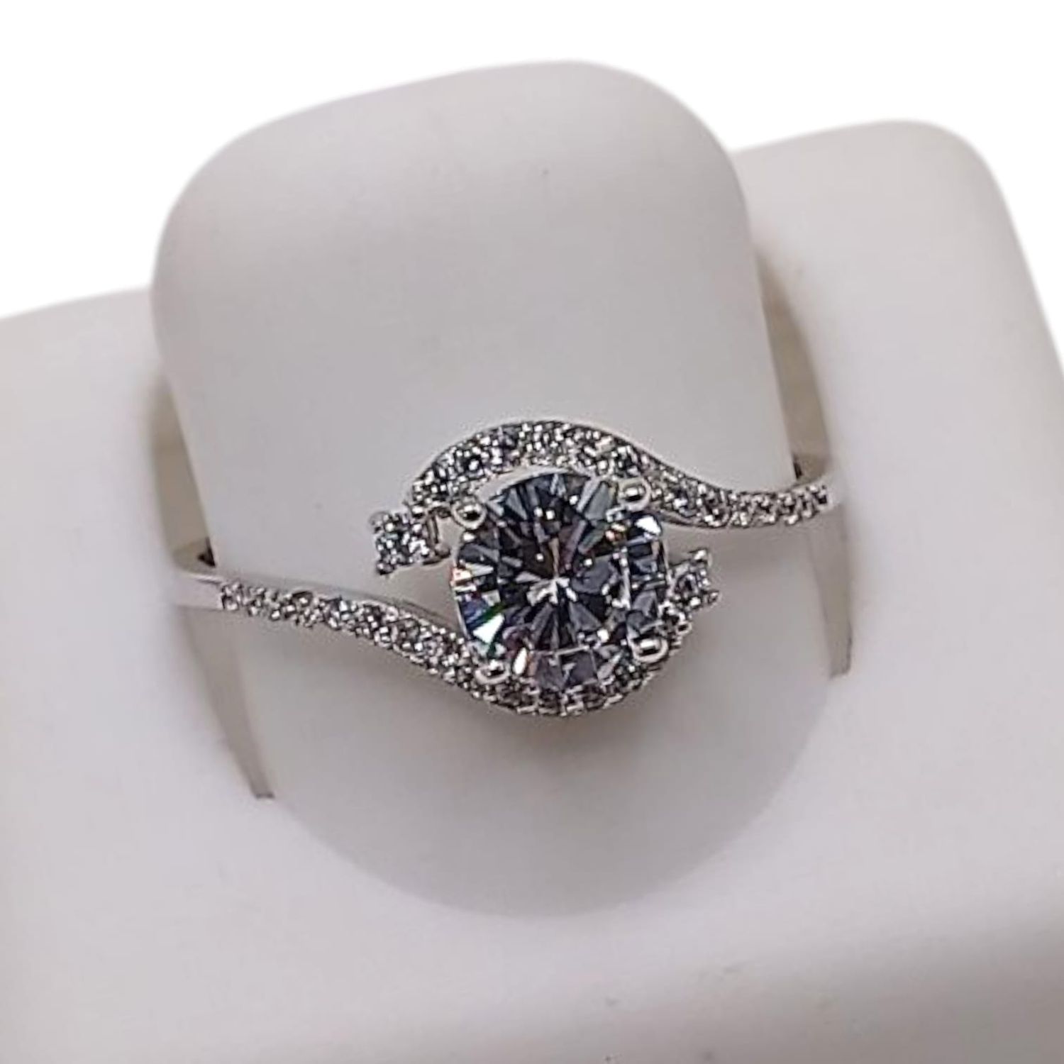 ANILLO SOLITARIO VARIAS MEDIDAS PLATA .925