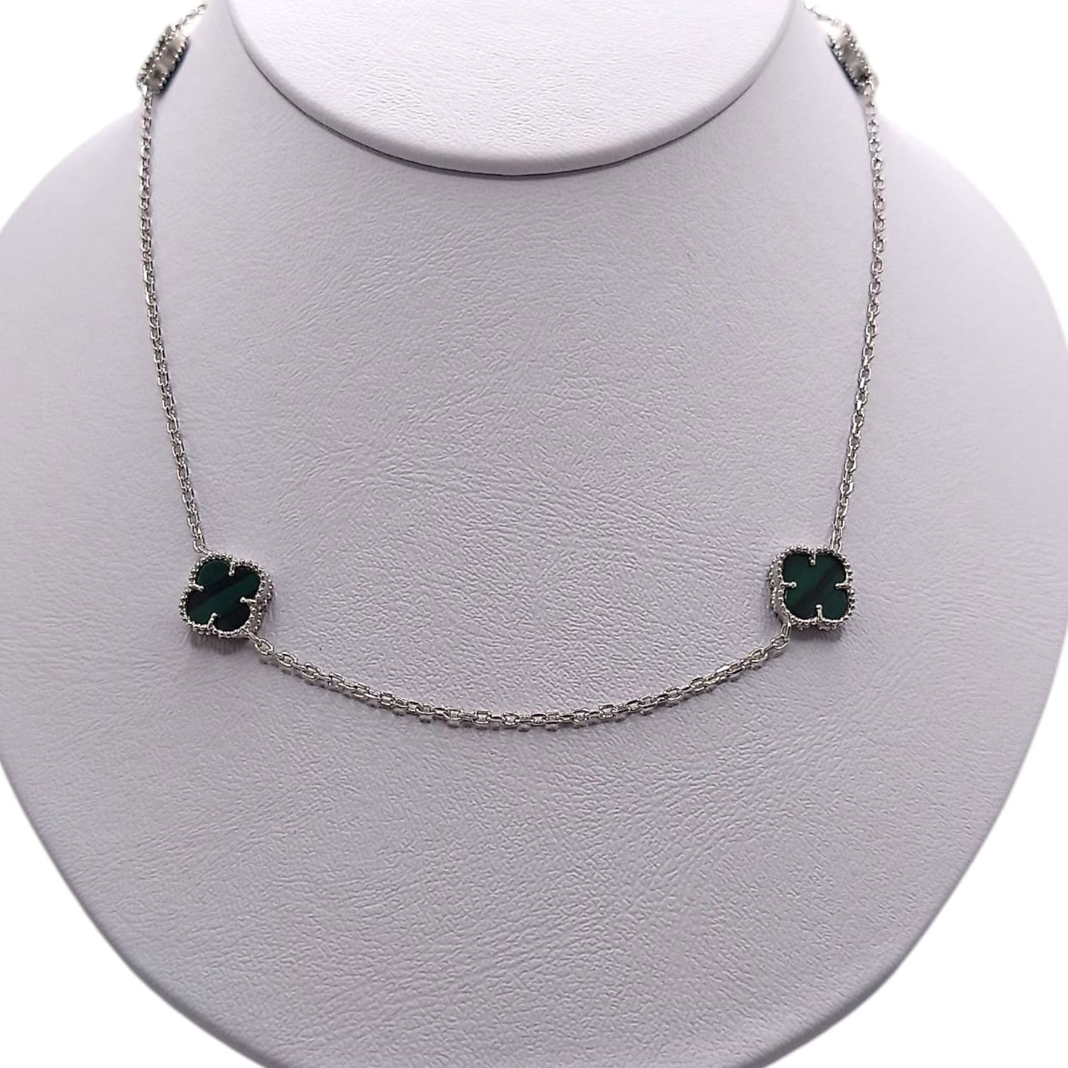 GARGANTILLA TREBOL VERDE 20&quot; AJUSTABLE PLATA .925