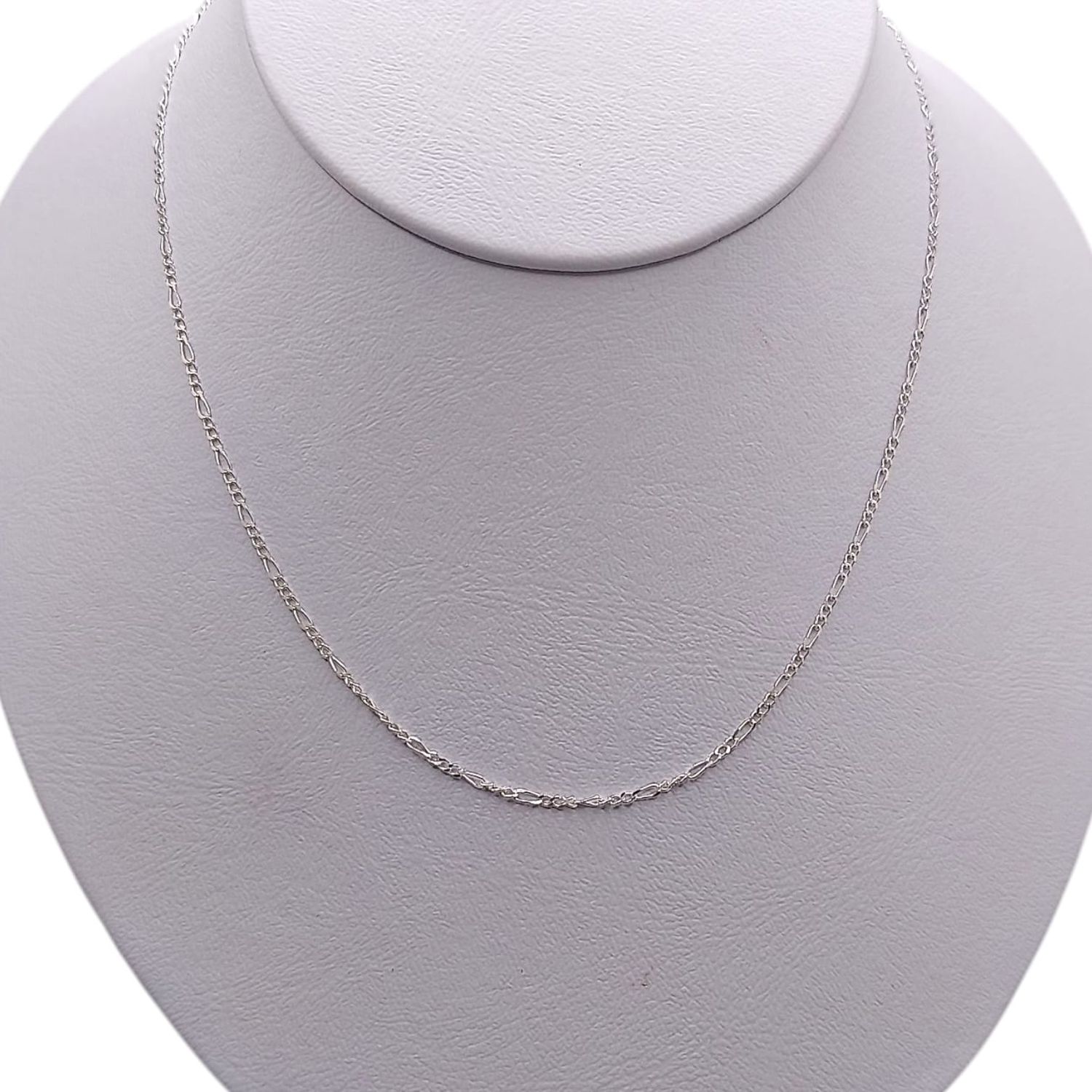 Cadena diamantada Fígaro largo 18&quot;, ancho 1.5mm. PLATA .925