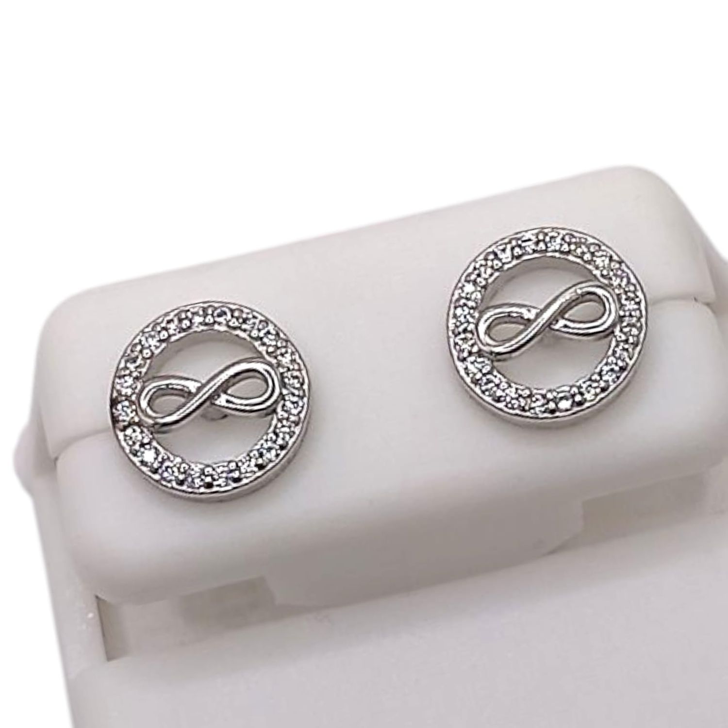 ARETE INFINITO CIRCULO CON MINI CZ, BROCHE MARIPOSA, PLATA .925