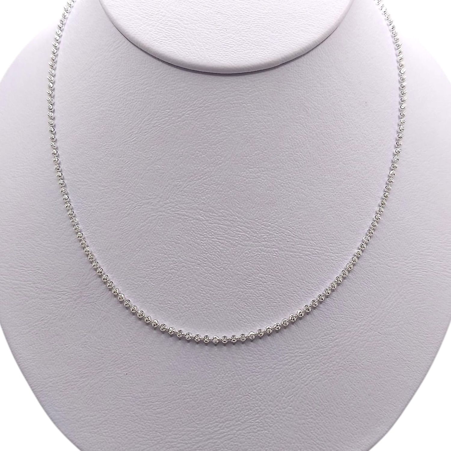 Cadena Italiana Fancy bola diamantada sonrisa. 22&quot; de largo. PLATA .925