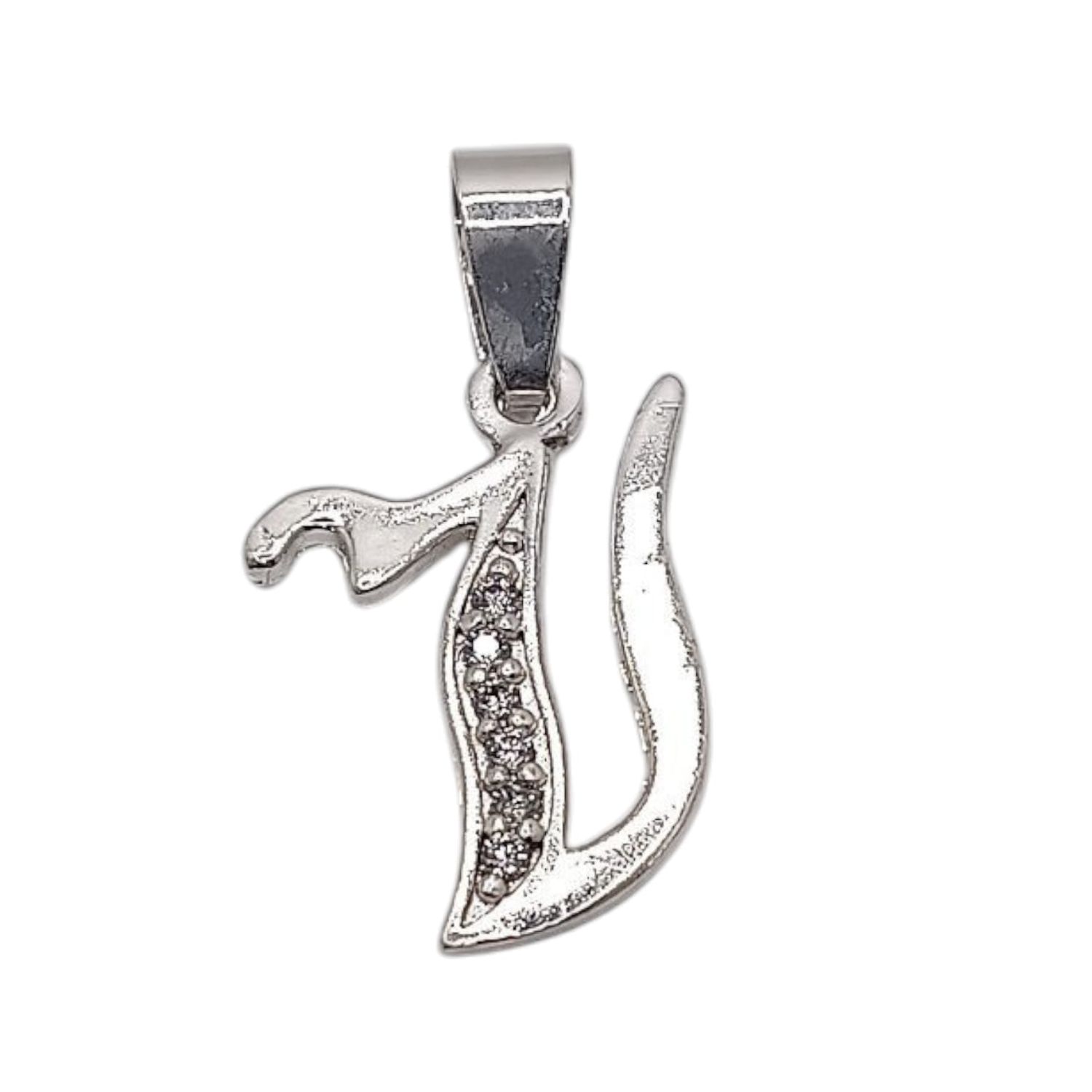 Dije letra V con circonias. 2 cm. de largo. PLATA .925