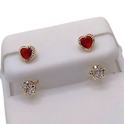 BROQUEL CURVO CORAZON CZ ROJA, ORO 14K