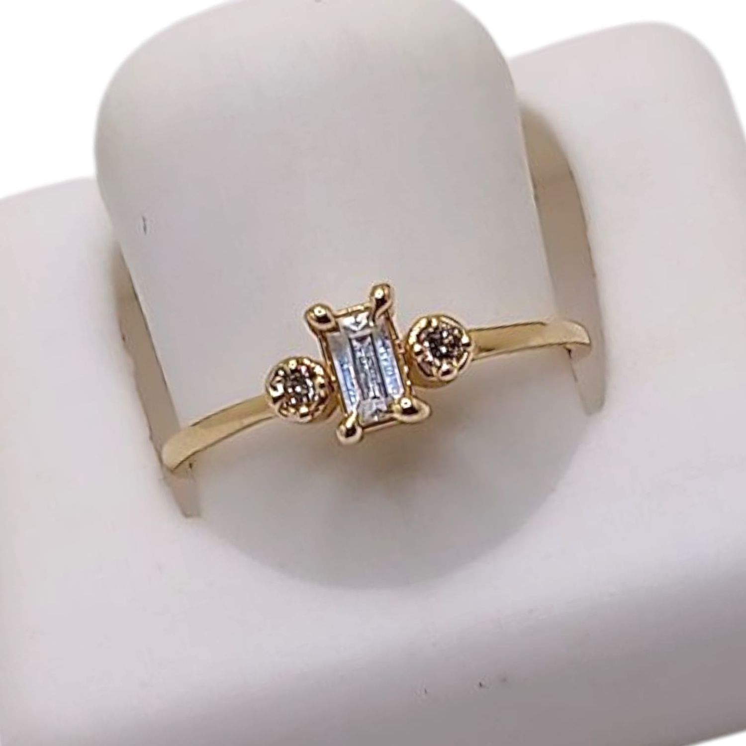 ANILLO CZ BAGUET # 5.5, ORO 14K