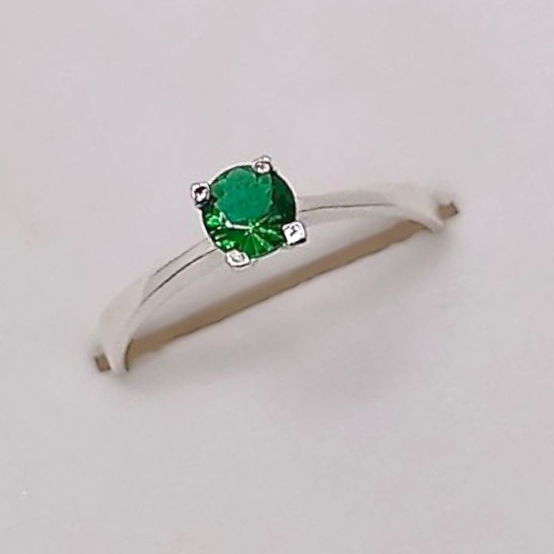 ANILLO NIÑA CZ VERDE ESM, PLATA .925