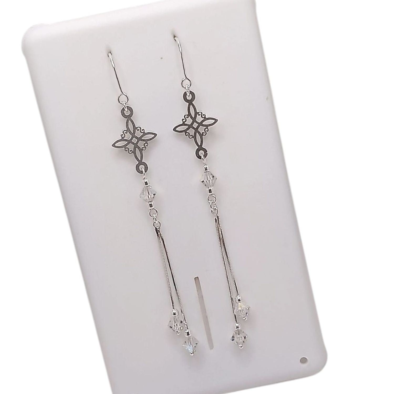 ARETE VIOL NUDO DE BROJA SW BLANCA,